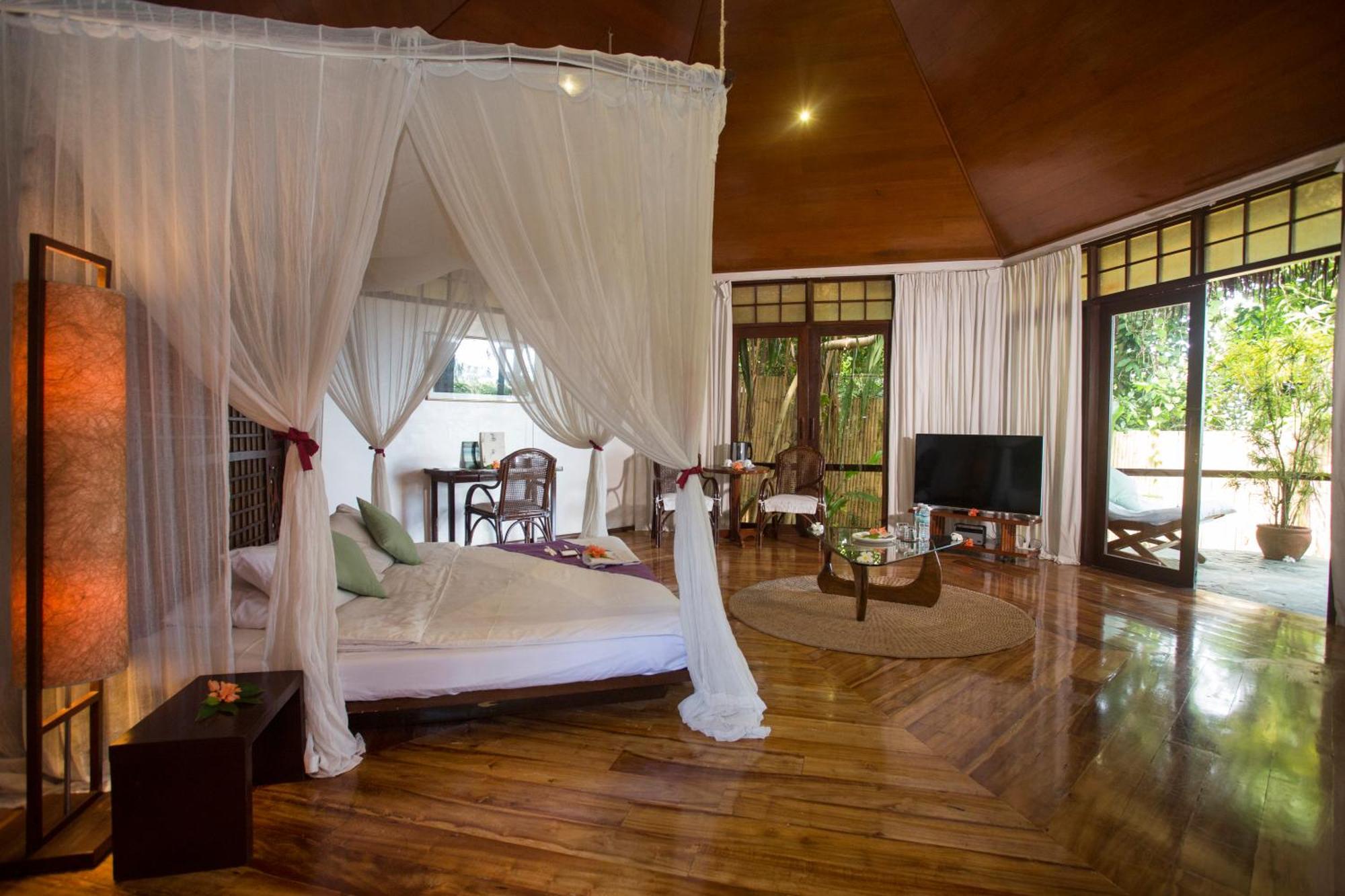 Mandala Spa & Resort Villas Manoc-Manoc Экстерьер фото