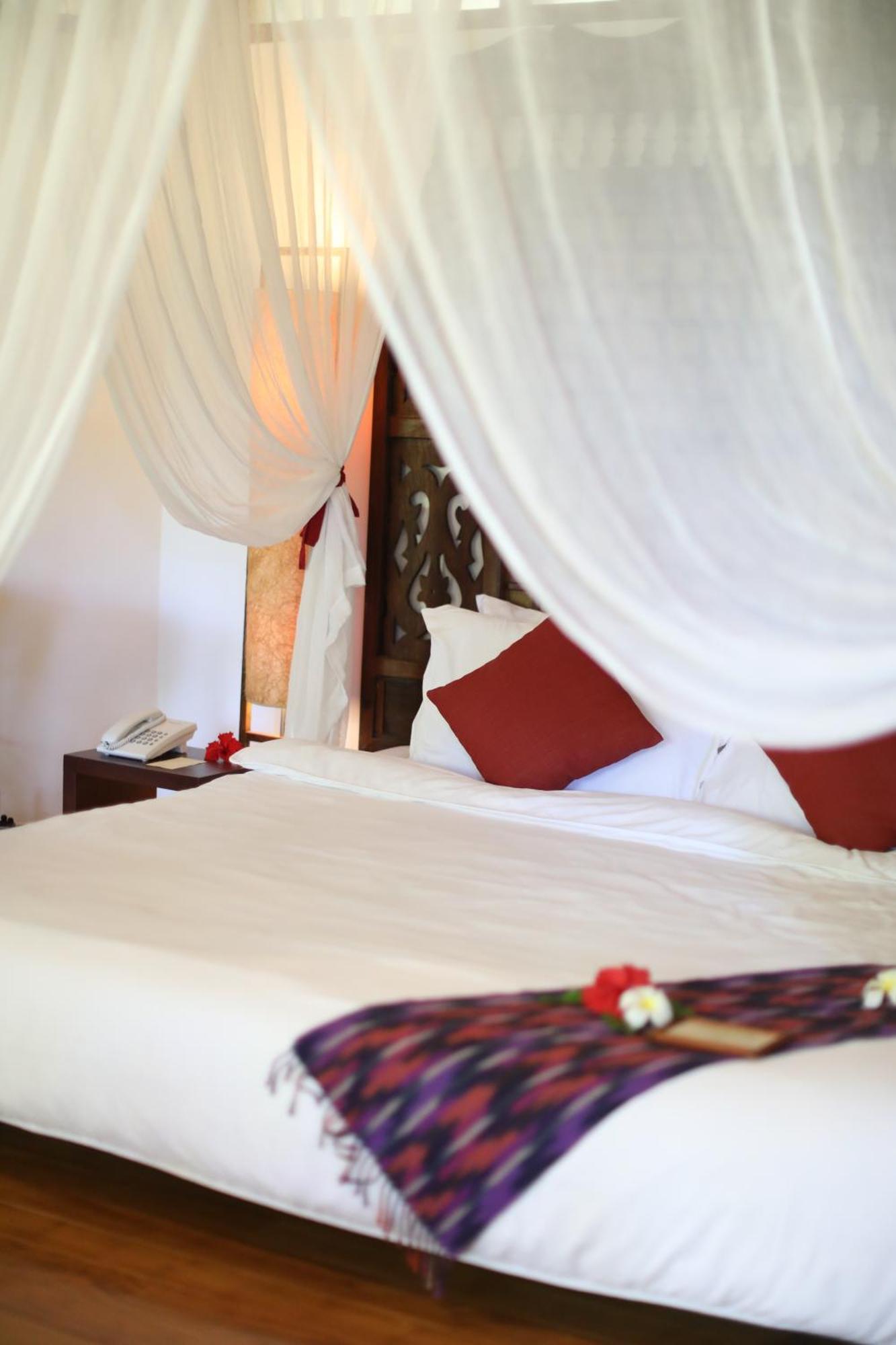 Mandala Spa & Resort Villas Manoc-Manoc Экстерьер фото