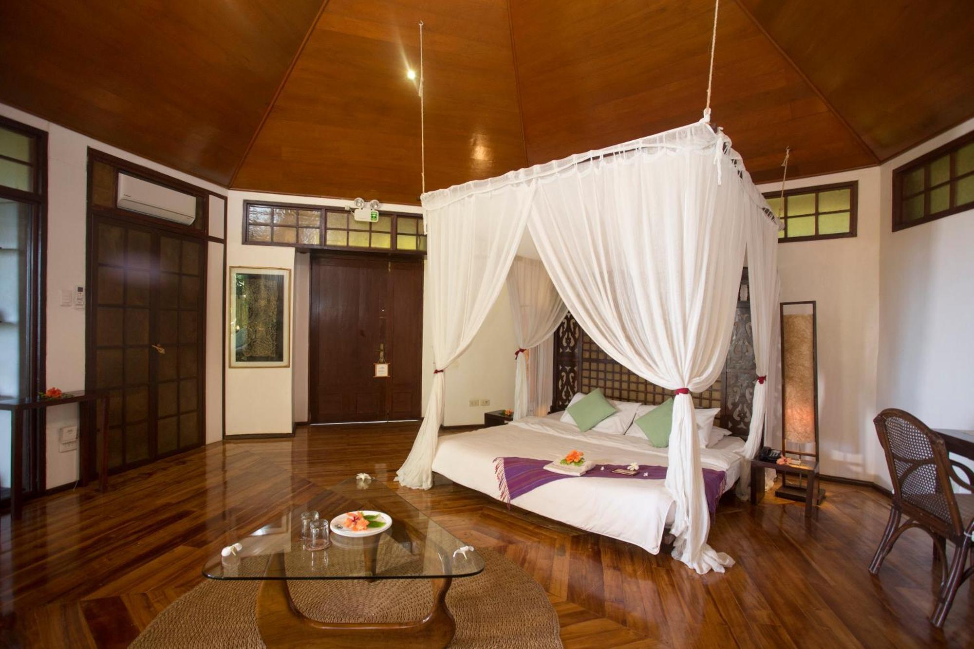 Mandala Spa & Resort Villas Manoc-Manoc Экстерьер фото